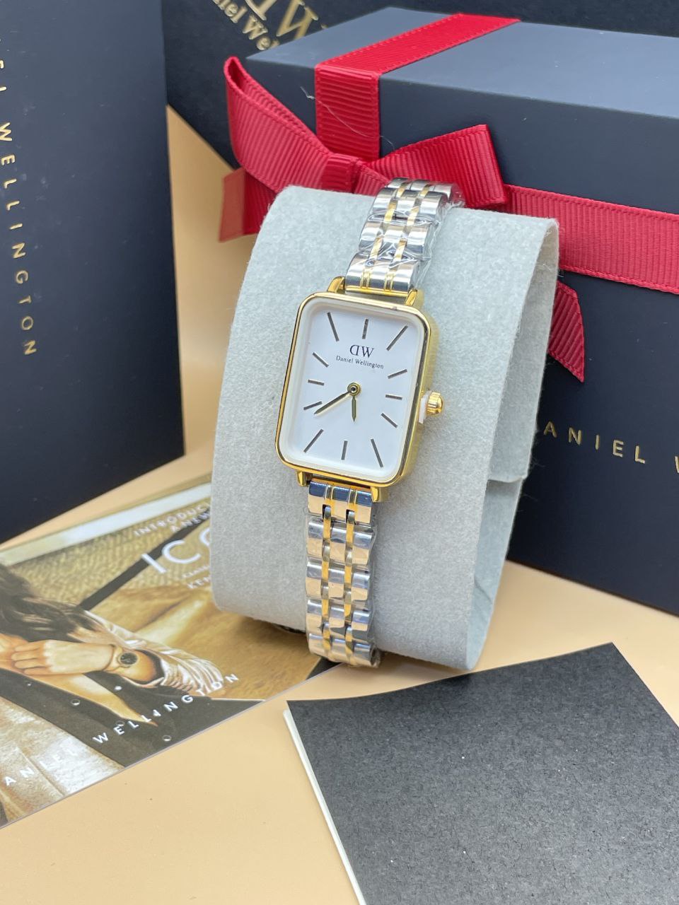 DANIEL WELLINGTON montre