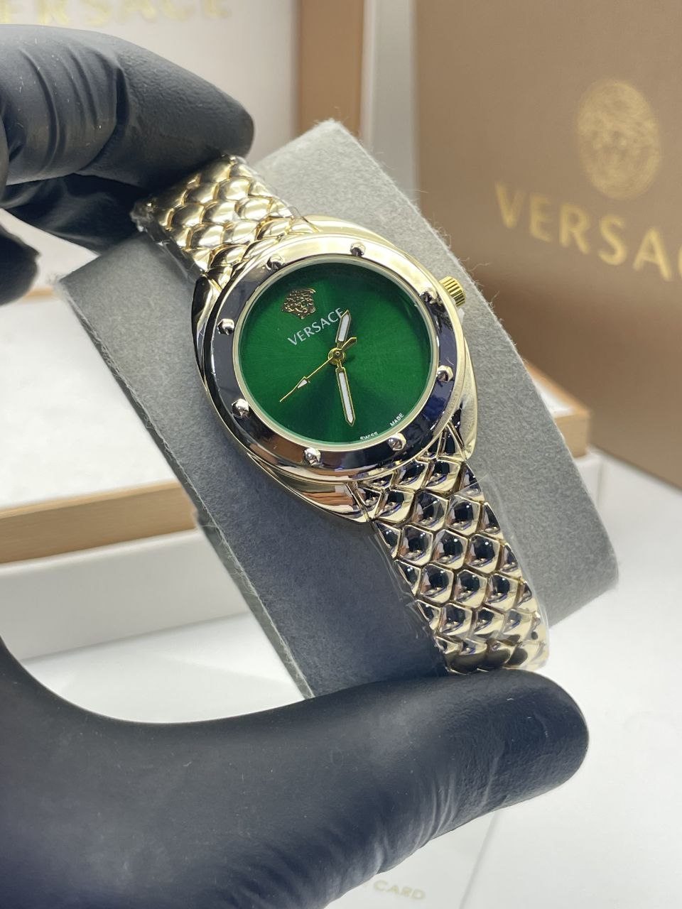 Montre Versace Élégante
